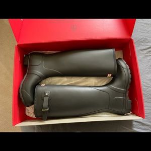 Hunter black rain boots, size 8
